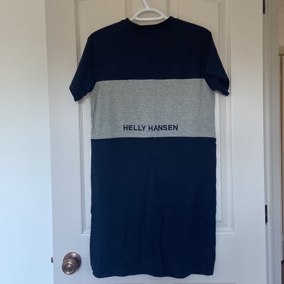 Helly Hansen T Shirt dress - Picture 3 of 3